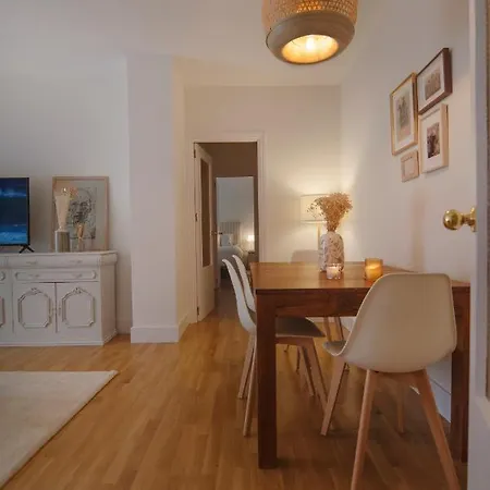 Apartamento Casa Pepa - 4 Personas *